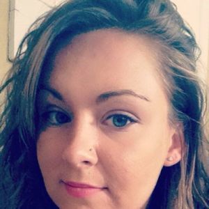 Meet your Posher, Kendra